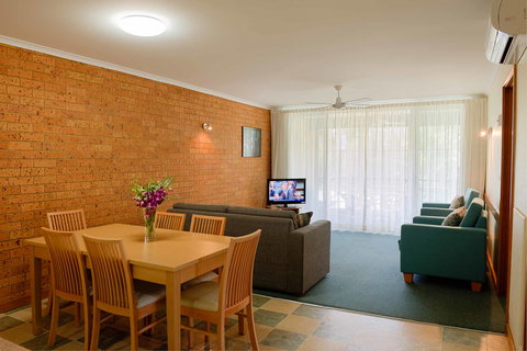 Vacation Village - Accommodation 4U 1