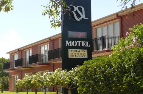 Wagga RSL Club Motel And Apartments - Accommodation 4U 1