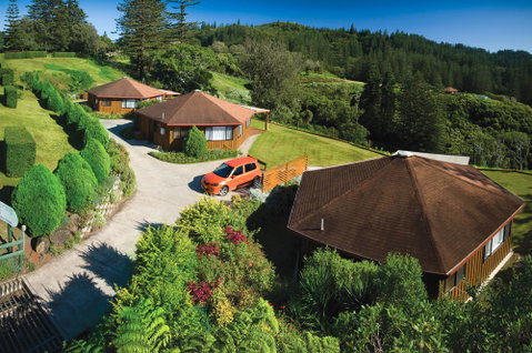 Whispering Pines - Accommodation 4U 8