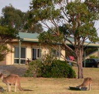 Riverside Retreat - Accommodation 4U