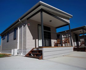 Serpentine Falls Park Home And Tourist Village - Accommodation 4U 1