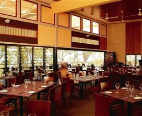 Dugong Beach Resort - Accommodation 4U 2