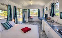 Glen Villa Resort - Accommodation 4U 5
