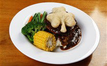 Harrigans Irish Pub And Accommodation - Accommodation 4U 5