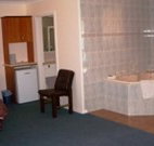 Bushmans Comfort Inn - Parkes - Accommodation 4U