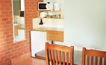 Catalina Motel Lake Macquarie - Toronto - Accommodation 4U 2
