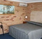 Country Comfort Parkes - Accommodation 4U