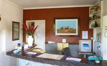 Nicholas Royal Motel - Hay - Accommodation 4U 1