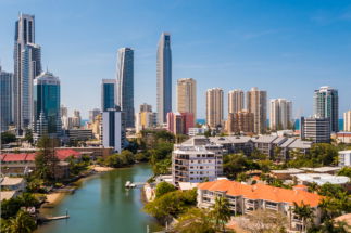 The Emerald Surfers Paradise - Accommodation 4U 0