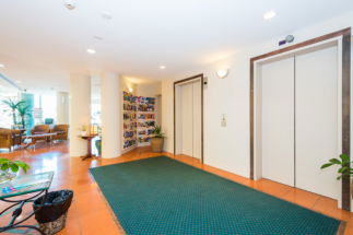 The Emerald Surfers Paradise - Accommodation 4U 1