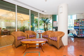 The Emerald Surfers Paradise - Accommodation 4U 2