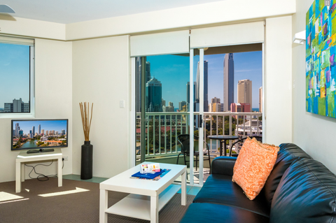 The Emerald Surfers Paradise - Accommodation 4U 9