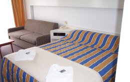 Lobster Motor Inn - Accommodation 4U 1