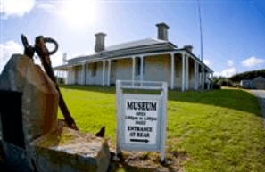 Island Breeze Motel - Accommodation 4U 1