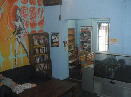 The Globe Backpackers - Accommodation 4U 4