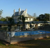 Airlie House Motor Inn - Accommodation 4U