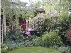 FINCHES OF BEECHWORTH - Accommodation 4U 1