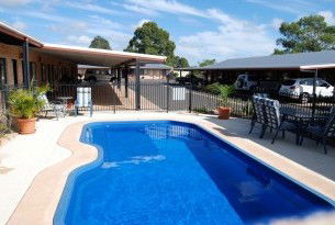 Ascot Lodge Motor Inn Kingaroy - Accommodation 4U 2