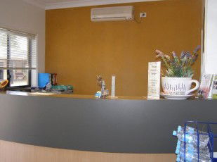 Ascot Lodge Motor Inn Kingaroy - Accommodation 4U 4