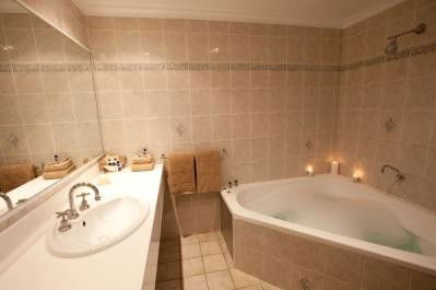 Endeavour Court Motor Inn - Accommodation 4U 4