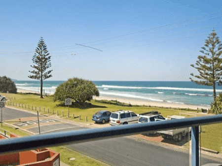Lennox Point Holiday Apartments - Accommodation 4U 1