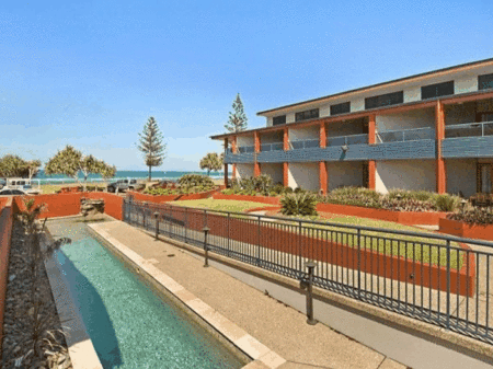 Lennox Point Holiday Apartments - Accommodation 4U 2