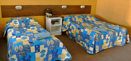 A & A Motel - Accommodation 4U 1