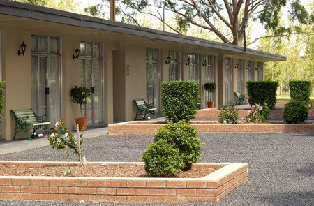 All Seasons Country Lodge - Accommodation 4U 0