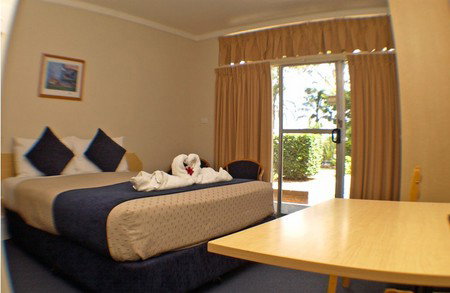 All Seasons Country Lodge - Accommodation 4U 1