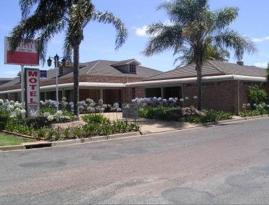 Exies Bagtown - Accommodation 4U 0