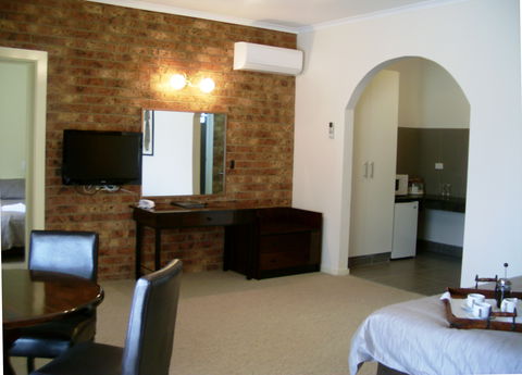 Federation Motor Inn - Accommodation 4U 4