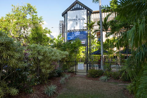 Central Plaza Apartments - Accommodation 4U 3