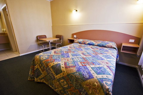Parkville Motel - Accommodation 4U 3