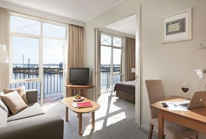Crowne Plaza Newcastle - Accommodation 4U 1