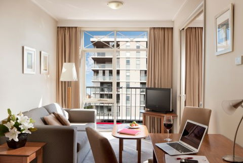 Crowne Plaza Newcastle - Accommodation 4U 2