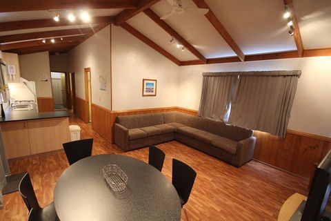 Metungholidayvillas - Accommodation 4U 0