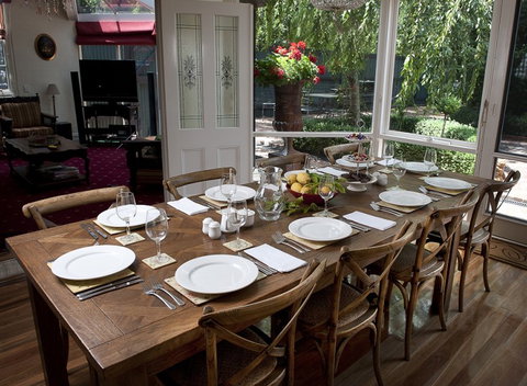 Keebles Country House - Accommodation 4U 3