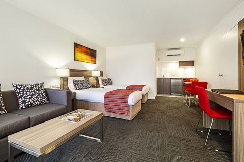 Quest On Doncaster - Accommodation 4U 2