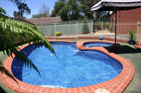 Sundowner Bendigo Golden Reef Motor Inn - Accommodation 4U 4