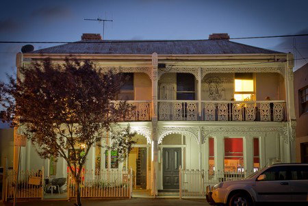 Back Of Chapel Backpackers Hostel - Accommodation 4U 0