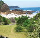 60s Beach House Tomakin - Accommodation 4U