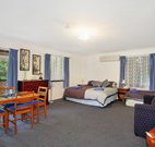 Ambleside Bed and Breakfast Cabins - Accommodation 4U