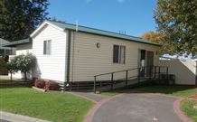Yellowbox Country Cabins - Accommodation 4U 2