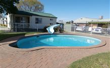 Yellowbox Country Cabins - Accommodation 4U 4