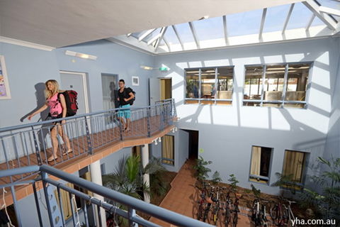 Sydney, Collaroy Beachouse YHA - Accommodation 4U 5