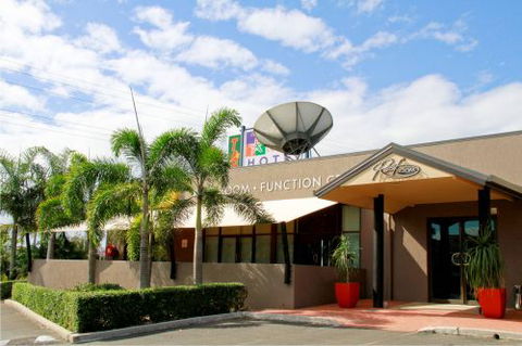 The Reef Gateway Hotel Motel - Accommodation 4U 1