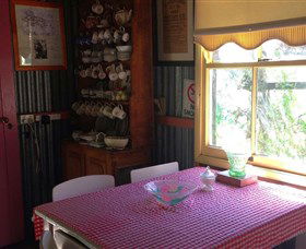 Barcaldine Blacksmiths Cottage - Accommodation 4U 1