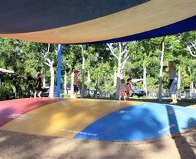 Aussie Outback Oasis Cabin And Van Village - Accommodation 4U 1