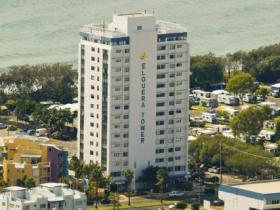 Elouera Tower Beachfront Resort - Accommodation 4U 0