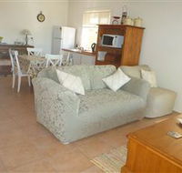 The Friendly Chat Bed and Breakfast and Self-contained Accommodation - Accommodation 4U